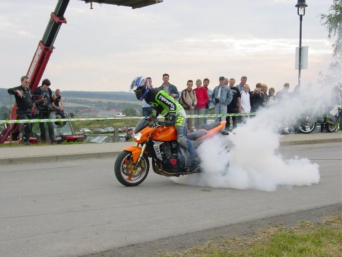 2004 Z-Stunts
(c) www.kawasaki-z.de