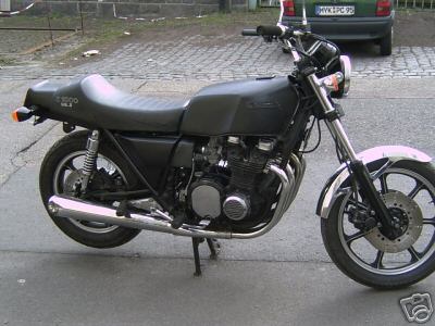 z1000st_a.JPG