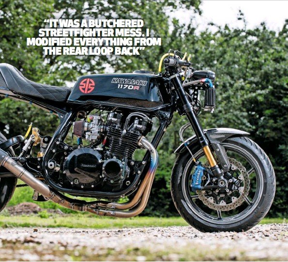 z1r schwarz.jpg